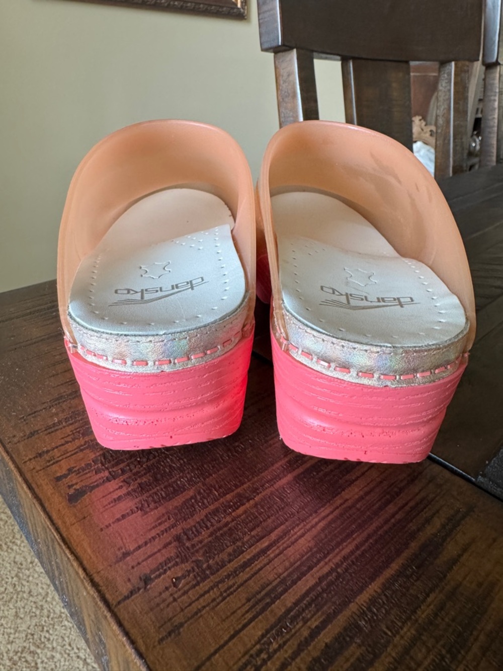 Dansko Open Back Coral Translucent Clogs - Sonja 37 - Picture 9 of 9
